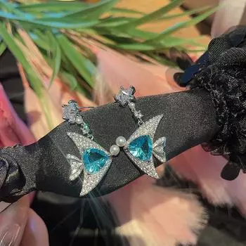 Треугольные милые маленькие серьги с золотым жемчугом в форме рыбки, серьги-гвоздики из золота с пентаграммой и цирконием, милая индивидуальность