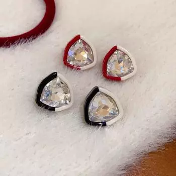 Треугольные серьги легкие роскошные нишевые серьги темпераментные индивидуальные серьги чёрный