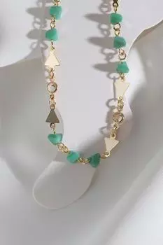 Треугольный браслет-цепочка из бисера золотого цвета