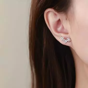 Три цветочных сережки Милые и сладкие серьги для прокалывания ушей на осень и зиму