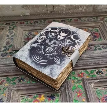 Triple Moon Goddess, Журналы для взрослых, Кожаный журнал с защитным принтом 7 x 5 in