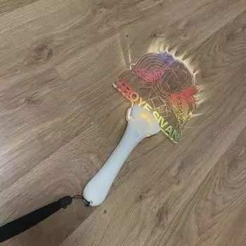 Troisivan Lightstick