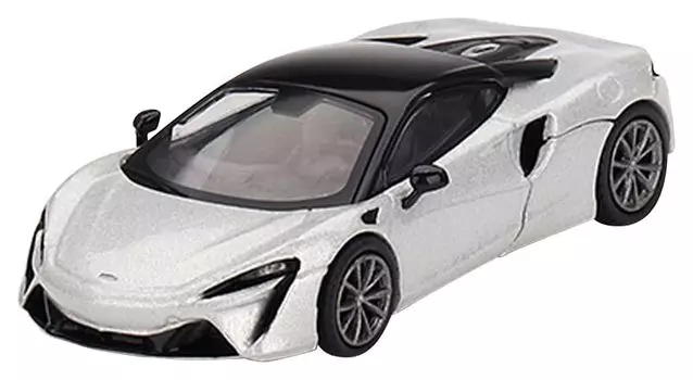 TrueScale Miniatures MINI GT McLaren Altura Ice Silver с правой ручкой, готовый продукт 1/64