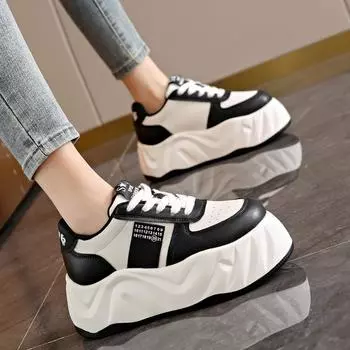 Туфли 7 см для женщин, белые кроссовки на толстой подошве, спортивная обувь, повседневная женская обувь, увеличивающая рост на внутренней поверхности 34 белый