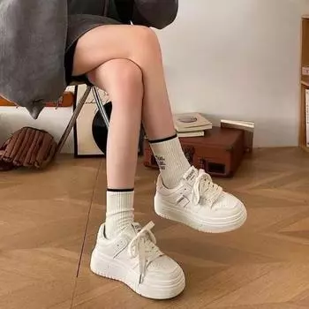 Туфли белые на толстой подошве для женской повседневной спортивной обуви 35 белый