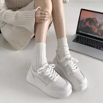 Туфли белые женские с круглым носком и толстой подошвой, новинка 2025 года, популярные, универсальные, легкие, с низким верхом, повседневные, для занятий спортом на доске 35 белый