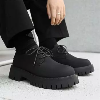 Туфли дерби из матовой кожи на толстой подошве. Модный минималистский дизайн. Для отдыха на свежем воздухе, вечеринок, повседневных офисных и молодежных ботинок. Популярная обувь. 38 чёрный