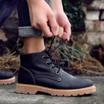 Туфли для инструментов Мужские кожаные водонепроницаемые ботинки Martin для походов Женские кожаные ботинки средней высоты Ботинки для пустыни Короткие ботинки Ботинки Locomotive 35