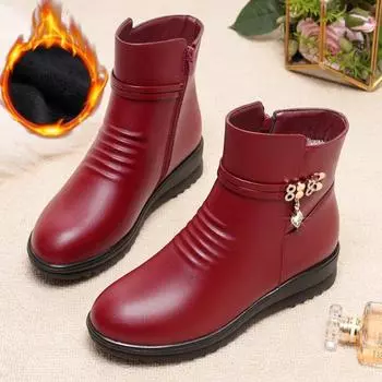 Туфли для мам женские кожаные туфли с мягкой подошвой и мягким лицом 2024 года, женские туфли на плоской подошве из бархата, нескользящие, теплые, для среднего возраста и эл. 35