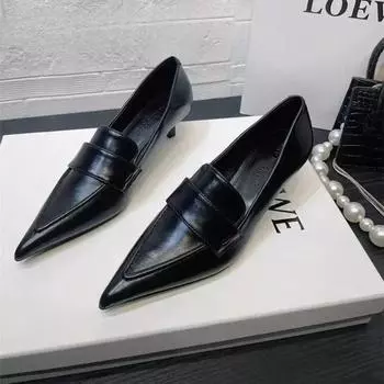 Туфли из кожи с острым носком, женские туфли на среднем каблуке, модные офисные туфли-лодочки, элегантные туфли-лодочки из неглубокого платья, осенний тренд, челси, оксфорды, запатос 35 чёрный