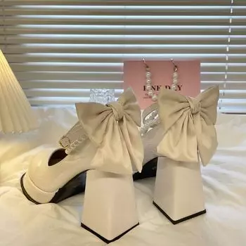 Туфли из кожи в студенческом стиле с толстым каблуком и жемчужной цепочкой 2025 года, универсальная юбка в иностранном стиле, туфли Мэри Джейн на высоком каблуке 35