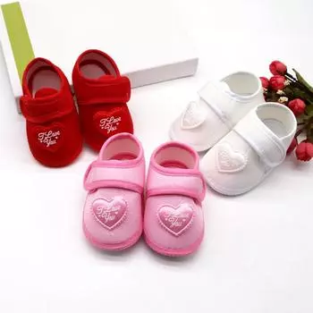 Туфли из мягкой шелковой ткани для новорожденных, повседневная обувь с узором в виде сердечек, обувь на мягкой подошве для малышей, От 0 до 18 месяцев 13-L