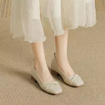 Туфли из овчины из Гонконга, женские, средний каблук, весна и осень 2024, новые, квадратные, толстый каблук, ретро, подходящие по цвету, мягкая подошва, кожа, женские 32 абрикосовый