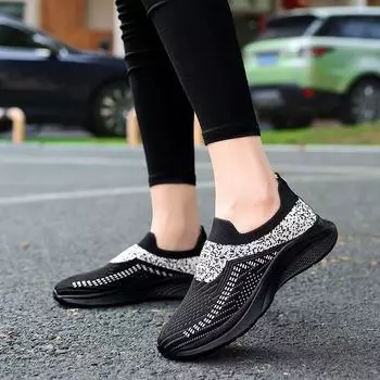 Туфли из старой пекинской ткани, женская обувь, летняя обувь для мам с одной педалью, повседневная обувь для пожилых людей больших размеров из плетеной ткани 36 красный