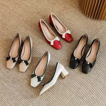 Туфли-лодочки на низком каблуке для женщин Туфли-лодочки с квадратным закрытым носком на массивном блочном каблуке с бантом Женские удобные туфли-лодочки для работы на свадьбу 34 красный