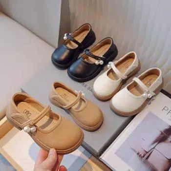 Туфли Мэри Джейн для девочек, туфли принцессы на мягкой подошве, весенне-осенние новые модные детские кожаные туфли, одинарные туфли с маленькой жемчужной подвеской 26 коричневый