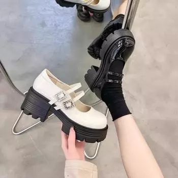 Туфли Мэри Джейн на толстой подошве для женщин, милые лоферы с пряжкой, жемчужные цепочки, круглый носок, платье на платформе, туфли в стиле Лолиты, черные, бежевые туфли-лодочки 35 бежевый