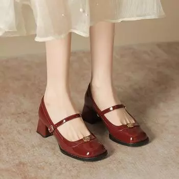 Туфли Мэри Джейн на толстом каблуке для женщин. Низкие каблуки. Нарядные туфли с ремешком на щиколотке. Женские туфли-лодочки с квадратным носком. Туфли-лодочки Мэри Джейн для свадьбы, офиса, вечеринки. 34 чёрный