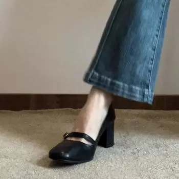 Туфли Мэри Джейн на высоком каблуке, женские, на толстом квадратном каблуке, черные, маленькие, кожаные, с юбкой, одно слово, со светлым ртом, одинарные туфли 35 коричневый