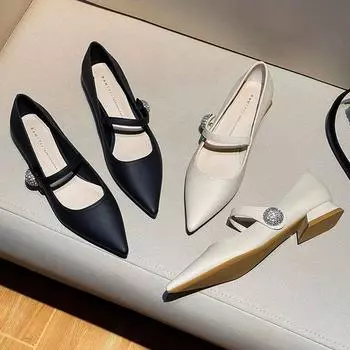 Туфли Мэри Джейн с острым носом во французском стиле, женские туфли в стиле ретро с пряжкой с одним словом, темпераментные туфли на толстом каблуке на низком каблуке 38 белый