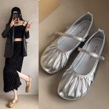 Туфли Мэри Джейн в стиле ретро, модные и удобные женские весенне-осенние туфли с закрытым носком, пряжкой в виде слова, с плиссировкой, на плоской подошве, бабушкины туфли 35 серебряный