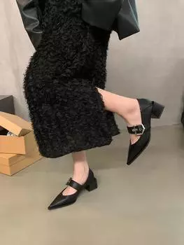 Туфли Мэри Джейн в стиле ретро с острым носком, женские кожаные туфли британской марки 2025 года, новая корейская версия, туфли-лоафу на толстом каблуке 35 чёрный