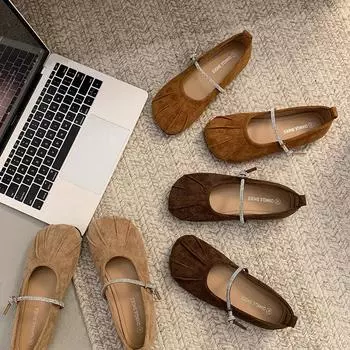 Туфли Мэри Джейн в стиле ретро с плоской подошвой, женская обувь, весна и осень 2024, новые туфли с круглым носком и мелким горлом, украшенные стразами, с надписью «С темпераментом» 35 коричневый