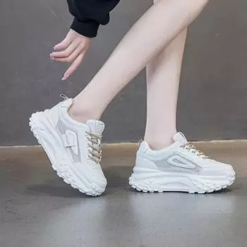 Туфли на платформе белые женские 2025 года новые популярные весенние спортивные туфли для отдыха с эффектом похудения для папы, летние дышащие сетчатые 35 белый
