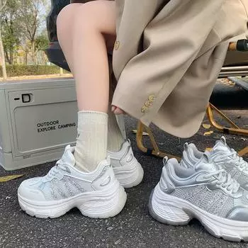 Туфли на платформе для папы, женская весна и осень 2025, новая сетка, взрыв знаменитостей в Интернете, модная маленькая повседневная спортивная обувь 35 серебряный