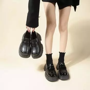 Туфли на платформе из искусственной кожи в британском стиле для женщин 2024 года, весна-осень, новые дизайнерские черные модные повседневные туфли-лоферы для женщин 35