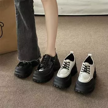 Туфли на платформе женские весна и осень 2024 новые модные мокасины маленькие женские туфли маффины черные кожаные туфли в британском стиле 35 чёрный