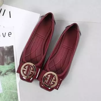 Туфли на плоской подошве для женщин, летние туфли на мягкой подошве, женские туфли для молодых мам с квадратным носком и высоким каблуком, туфли-лодочки больших размеров для женщин 35 красный