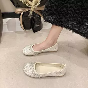 Туфли на плоской подошве со стразами и небольшим горлом для женщин, удобные уличные туфли на мягкой подошве для женщин, повседневная обувь без застежек 35 чёрный