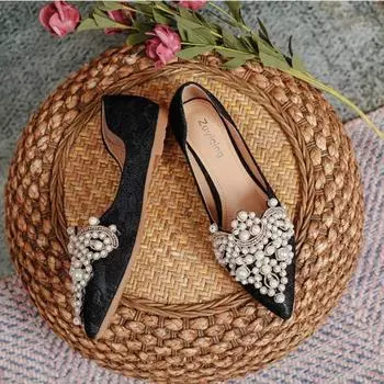 Туфли на плоской подошве женские туфли с острым носком свадебные туфли весна-осень 2025 новые большие женские туфли 41-43 кружевные туфли-лодочки с жемчугом Zapatos Mujer 35 чёрный