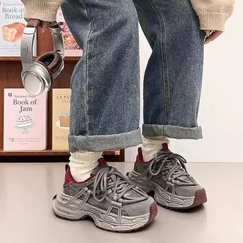 Туфли на присосках с подошвой из пленки для папы, женские, осень-зима 2024 года, новые спортивные туфли на плоской подошве, женская обувь в стиле ретро, повседневные туфли на платформе для женщин 35 чёрный