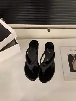 Туфли на танкетке, на высоком каблуке, шлепанцы с перемычкой, женская обувь, носить лето 2025, леопардовый принт, с открытым носком, маленькие сандалии, красные сандалии 35 чёрный