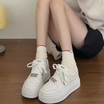 Туфли на толстой подошве с круглым носком, универсальные, на шнуровке, белые, женские, новинка 2025 года, для студентов, легкие, спортивные, кабаны 35