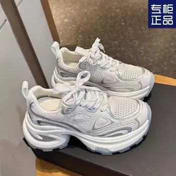 Туфли на толстой подошве серебристого цвета для папы, женские, лето 2024, новые, дышащие, сетчатые, повседневные, модные, универсальные, женские кроссовки 35 белый