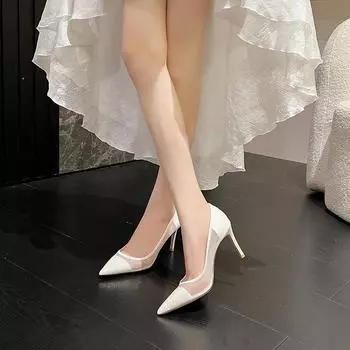 Туфли на высоком каблуке с острым носком для женщин 2024 года, новые сексуальные кружевные белые свадебные туфли для банкетного платья, туфли цвета шампанского для подружек невесты, женские туфли-лодочки 33 белый