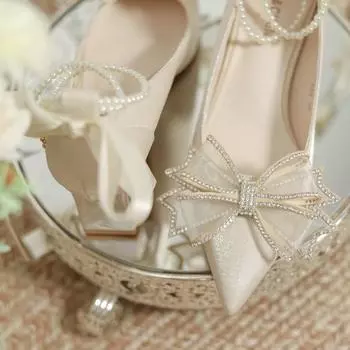 Туфли на высоком каблуке женские 2024 осень новые туфли высококачественные свадебные туфли с заостренным бантом со стразами и бисером неглубокие одинарные туфли 34 шампанского