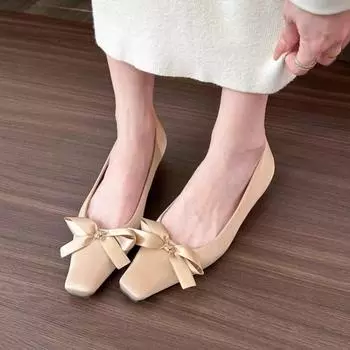 Туфли с неглубоким носком, женская обувь 2024 года, низкие каблуки, балетки с квадратным носком, повседневные кроссовки Modis, новое платье, удобные, для мяча 35 чёрный