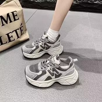 Туфли в стиле ретро для папы, женская весна 2025, новые высококачественные универсальные туфли на толстой подошве, маленькие и легкие, повседневные спортивные туфли 35 серый