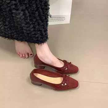 Туфли женские из лакированной кожи на толстом каблуке с небольшим ароматным ветром, новинка 2024 года, вечерние туфли с французским бантом 35 чёрный