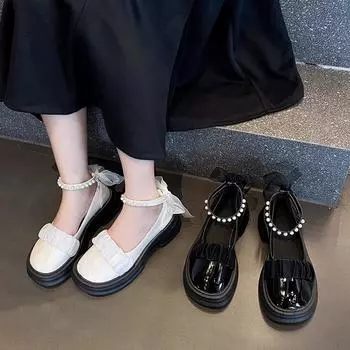 Туфли женские Мэри Джейн с жемчужной лентой и бантом, новогодние, маленькие кожаные туфли на платформе с короткой юбкой, одинарные туфли на толстом каблуке 35 белый
