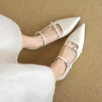 Туфли женские с заостренным носком на плоской подошве, пряжкой из одного слова и неглубоким горлом, корейские туфли «Мэри Джейн» 35 белый