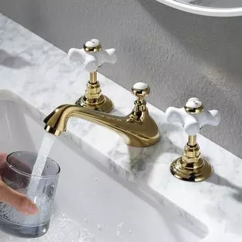 Tuqiu Basin Faucets Total Brass Widespread Bathroom Faucet Gold Sink Faucets 3 Hole Hot And Cold Classical Faucet Water Tap