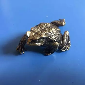 Твердые латунные фигурки жаб, миниатюры, чай, настольные игрушки для домашних животных, орнамент, украшения, аксессуары для рукоделия, медные статуи животных, декор
