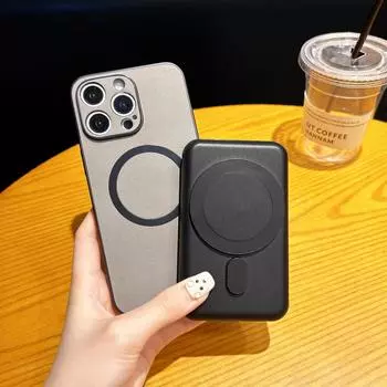 Твердый кожаный чехол из овчины для iPhone 15 Pro Max 14 13 Pro 12 11, магнитный противоударный тонкий мягкий чехол для телефона Magsafe iPhone 15 чёрный