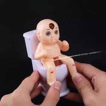 Творческий Водяной Брызг Кукла Мочащаяся Игрушка Шутка Брызг Туалет Пи Мальчик Трюк Струя Воды Забавные Игрушки Безопасные Интересные Подарки На День Рождения