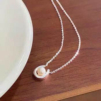 U-образное жемчужное ожерелье, повседневный стиль для поездок на работу, универсальность, легкая роскошь, эксклюзивный и нишевый дизайн